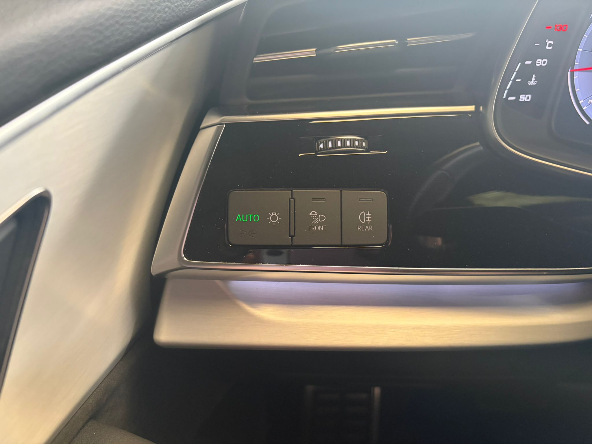 AUDI Q7 50 TDI quattro Launch Edition - imagen 12