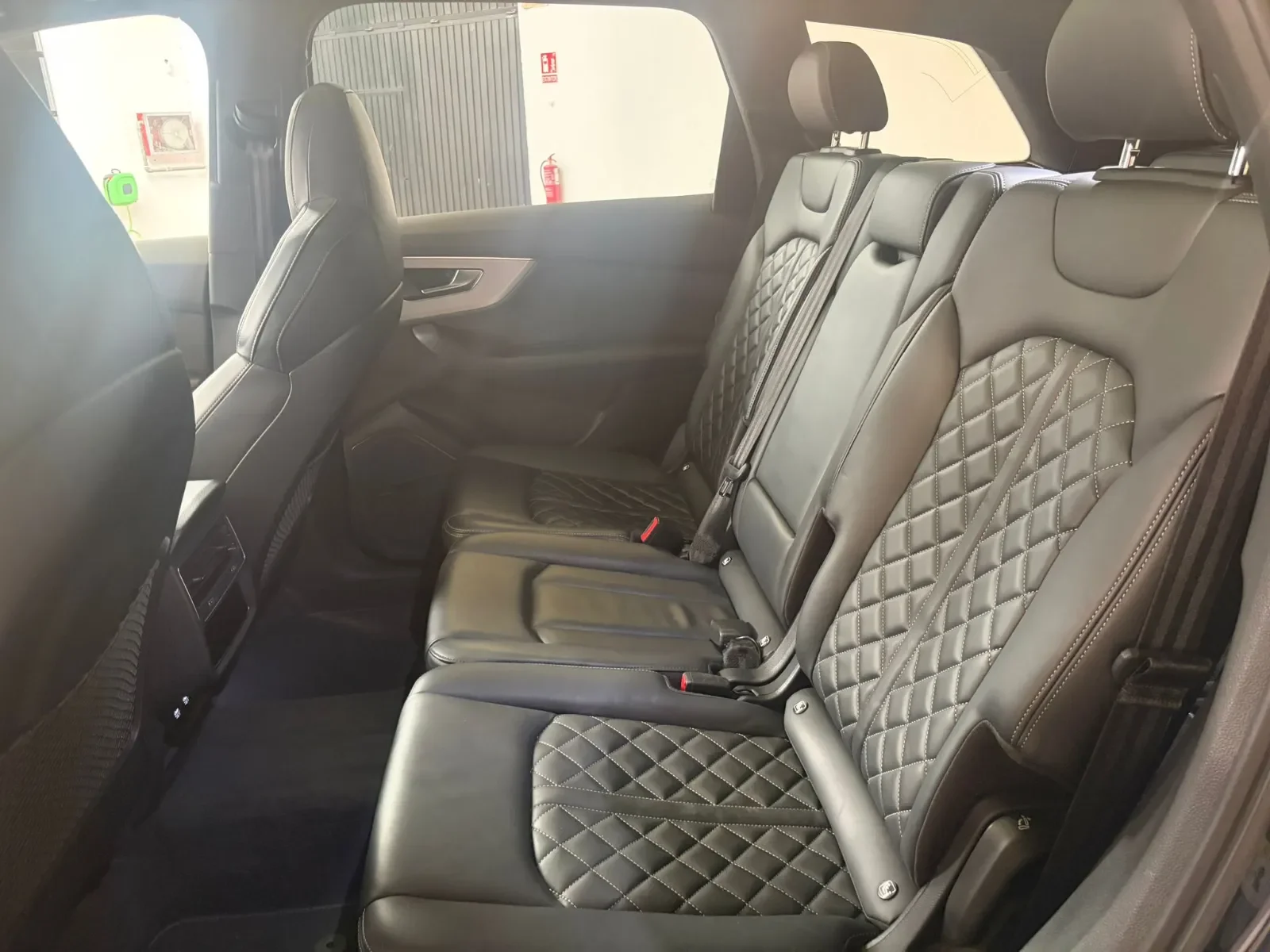 AUDI Q7 50 TDI quattro Launch Edition - imagen 6