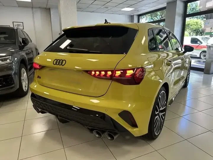 AUDI S3 2.0 TFSI 333 quattro 4p S tronic - imagen 12