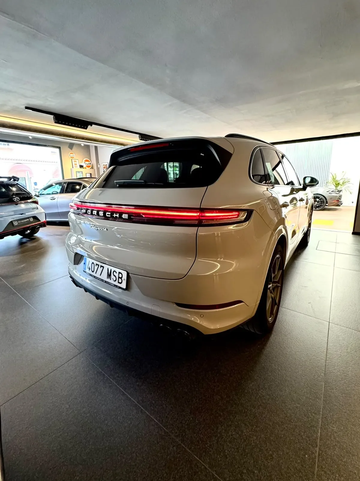 Porsche Cayenne - imagen 4