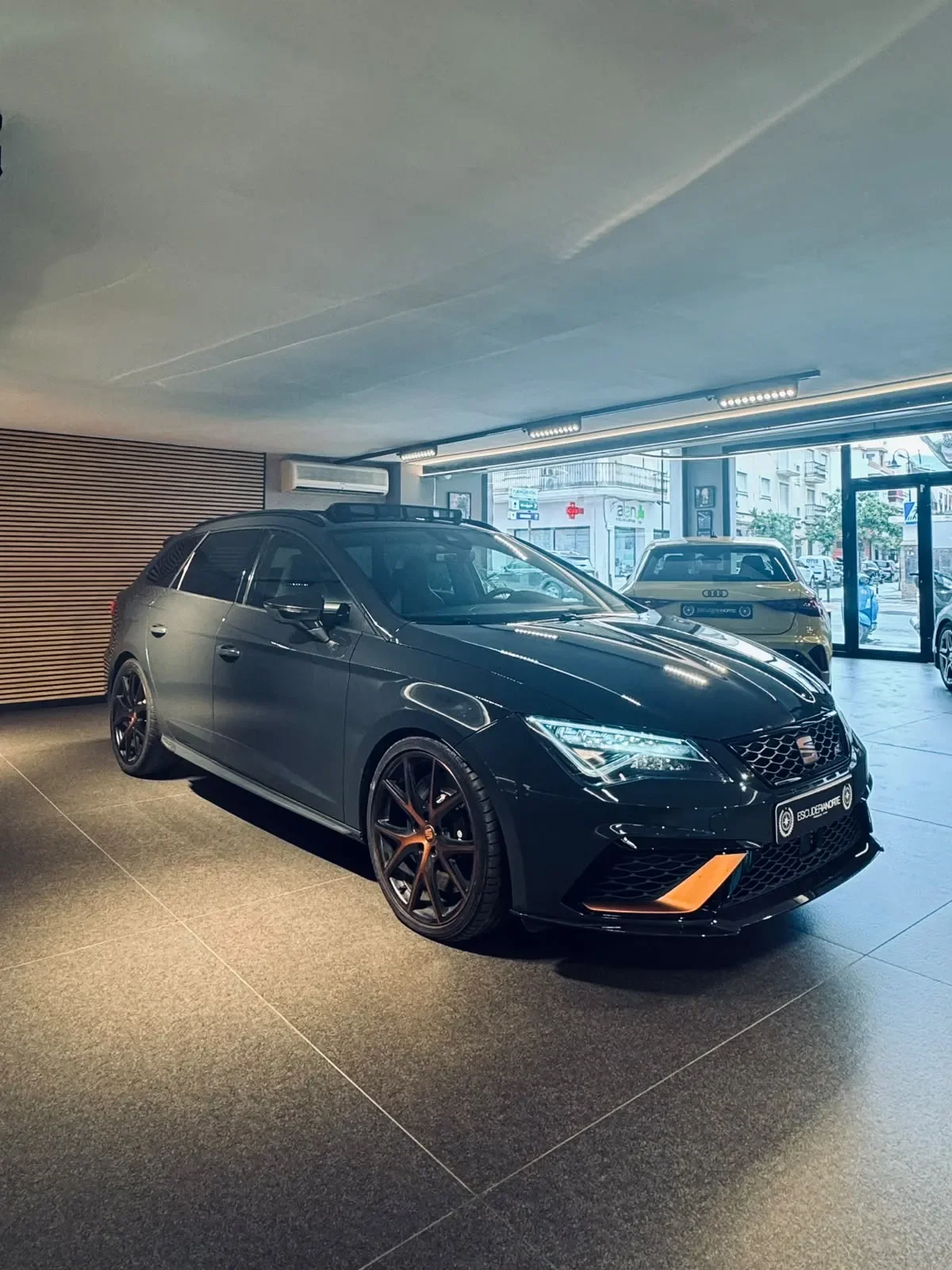 SEAT León Cupra ST