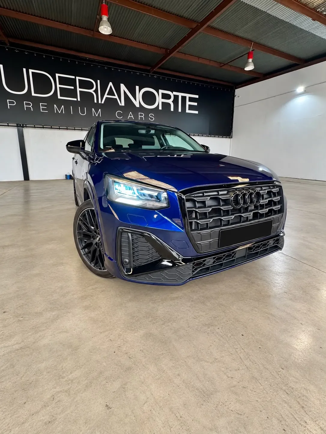 AUDI Q2
